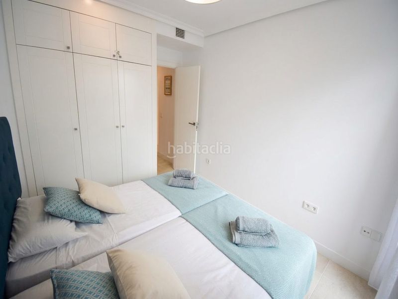 Foto 14a58d01-54ed-4e98-9926-35a4eaf9b7a7. Apartament amb aparcament a El Velerín Estepona