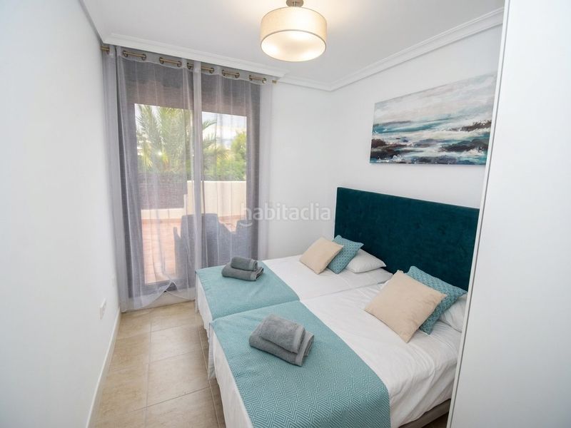 Foto a29adb26-c80a-4d35-ae6b-591ddbd152a0. Apartament amb aparcament a El Velerín Estepona
