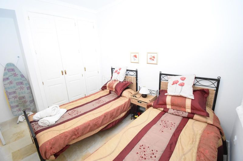 Foto 59045b15-fb86-478d-95dd-b528424613ed. Apartament amb aparcament piscina a Santa María Marbella
