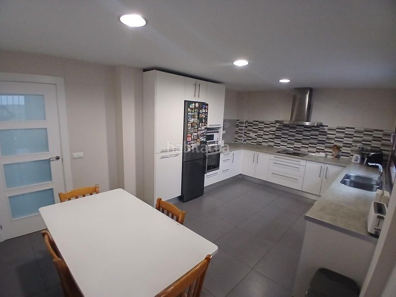 Foto 28ab59a8-805b-46db-90fb-fd2f0e1e6762. Casa amb aparcament a Los Pacos Fuengirola