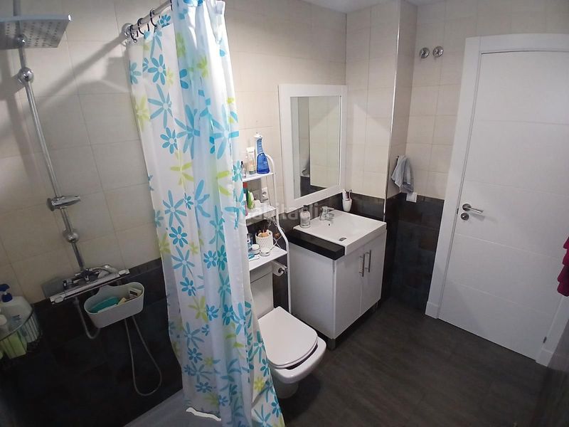 Foto ee7d99bb-62dd-4265-a950-c11139a21adf. Casa amb aparcament a Los Pacos Fuengirola