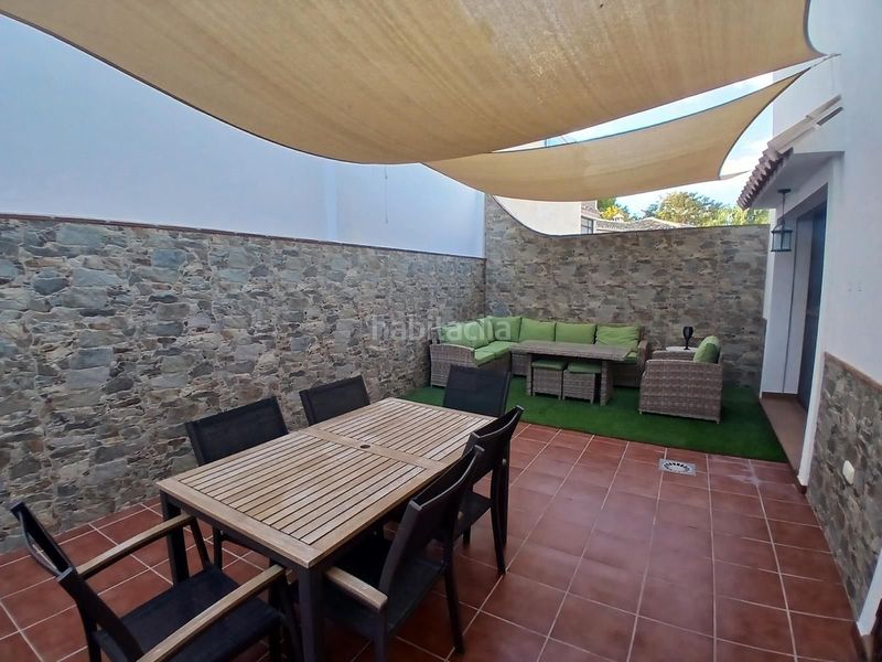 Foto 6a4647cb-86a0-4393-aa99-bbe9ed689c64. Casa amb aparcament a Los Pacos Fuengirola