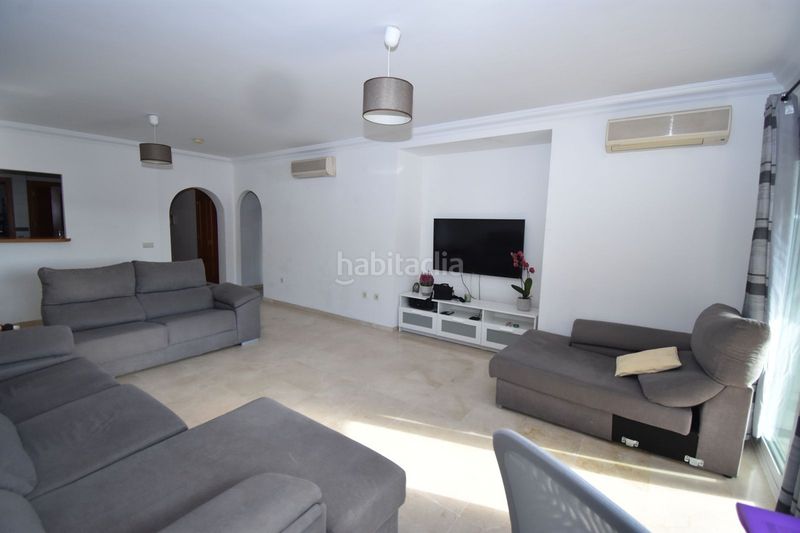 Foto e0b7037d-dfc5-493d-b939-873588c3c1d3. Apartament amb piscina a Mijas golf Mijas