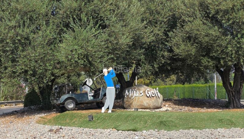 Foto 47310201-41ad-4948-b555-75a7d94feb60. Casa a Mijas golf Mijas