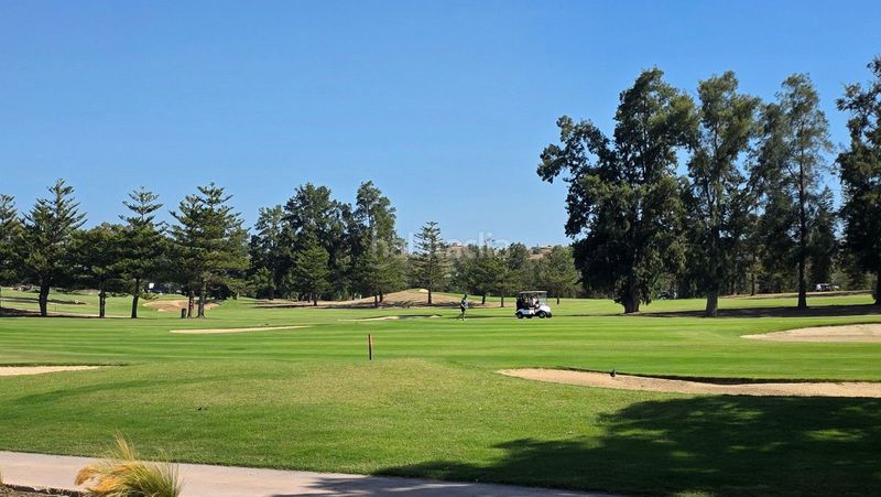 Foto 3f4a5f22-ac8d-48a0-aa3d-d9002b07c20d. Casa amb aparcament a Mijas golf Mijas