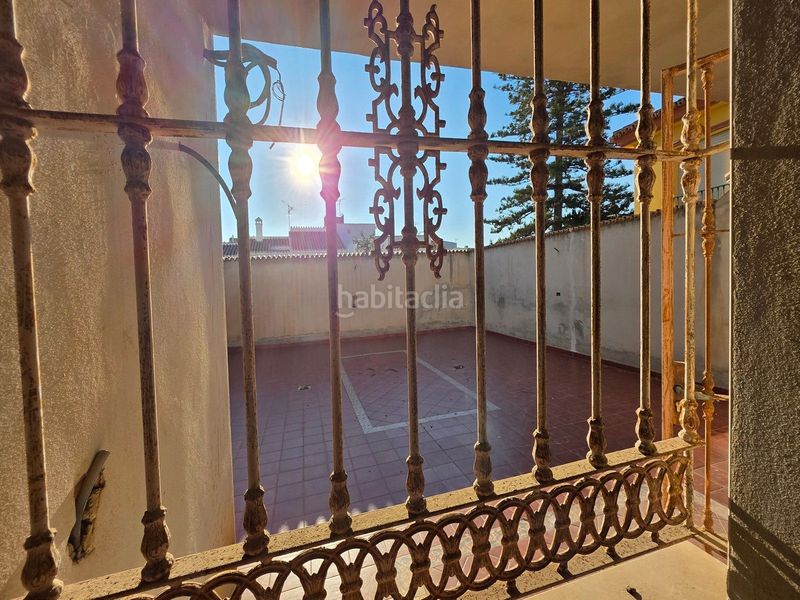 Foto 4cad49c6-cbd8-4b95-ace9-0db46e168219. Casa amb aparcament a Los Boliches Fuengirola