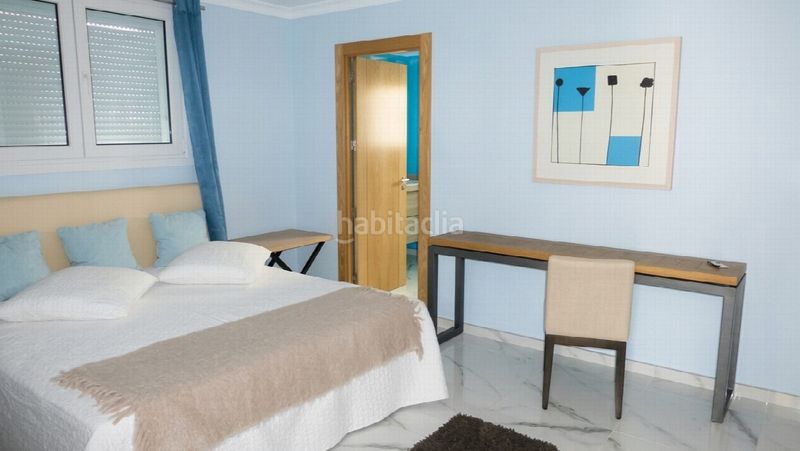 Foto cb381b21-19cc-45cb-8a83-361cc25201f6. Casa en Centro Estepona