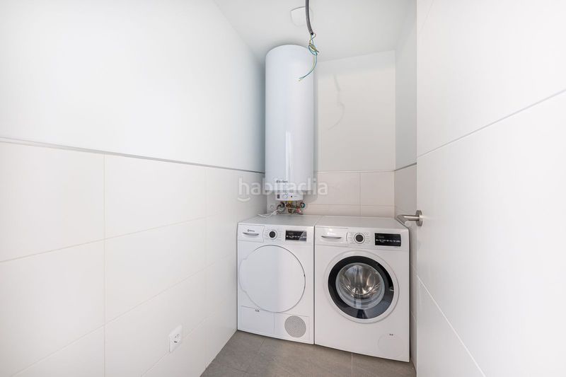 Foto 22a6a585-a457-4ba9-b2c6-7d0070a1260b. Apartament amb aparcament piscina a Alcorrín Manilva