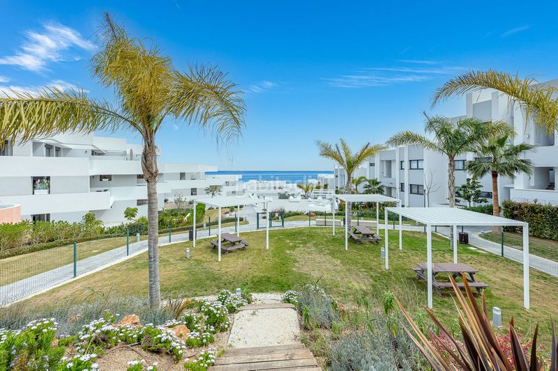 Foto c2d33ed8-8ecb-4506-b635-dd137a6cbbae. Apartament amb aparcament piscina a Alcorrín Manilva