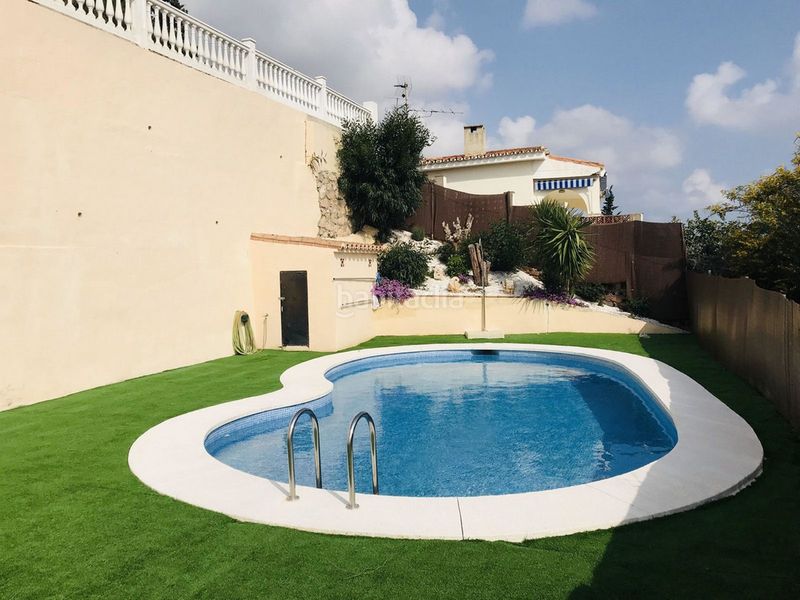 Foto 0a2f88b9-6d7f-4dd9-a39f-9d418ad5ee8f. Casa en Centro ciudad Fuengirola