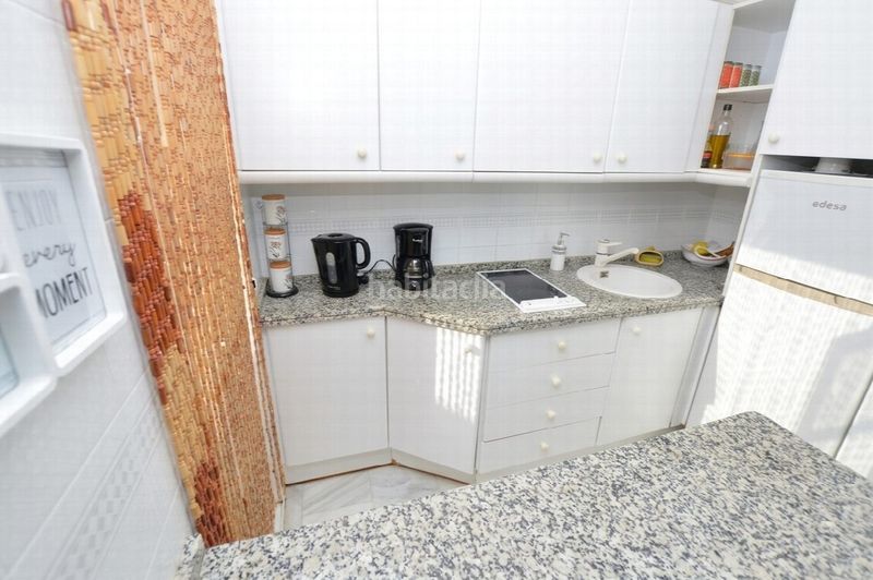 Foto 4f83cc6b-73e7-4f15-90b7-37b374f7512b. Apartament amb piscina a Centro Nerja