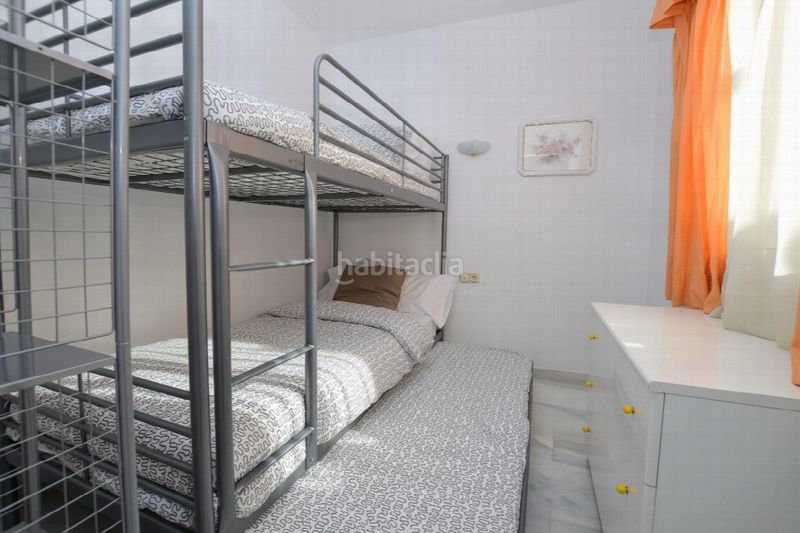 Foto aa382d5b-ed27-4f0f-b579-ac95d9407b5f. Apartament amb piscina a Centro Nerja