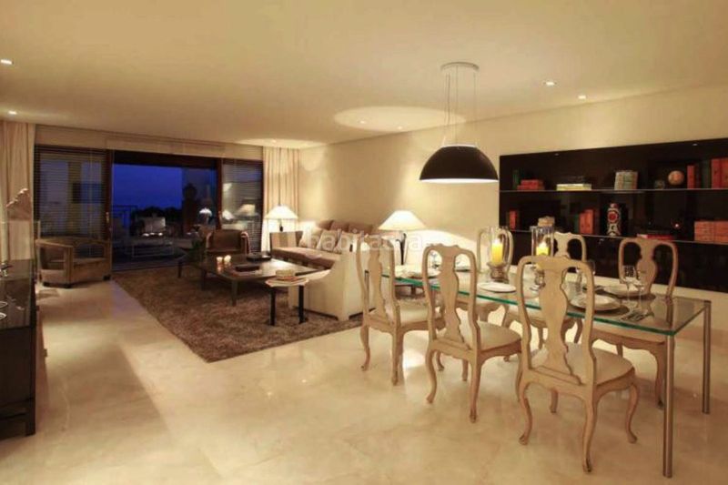Foto ebe1d70c-d085-408e-9a96-3cfac1aa1a0d. Apartament amb piscina a Parque Central Estepona