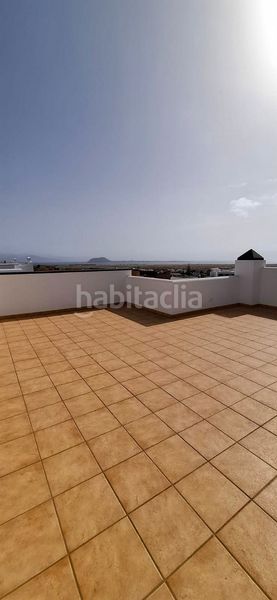 Foto 2bace37c-efe8-4763-879f-eff5473cca7d. Apartament amb aparcament a Corralejo Oliva (La)