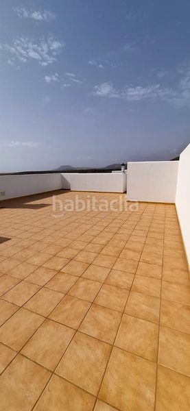 Foto 3bd90ee5-bc4e-4553-a19a-9200d229b9c5. Apartament amb aparcament a Corralejo Oliva (La)