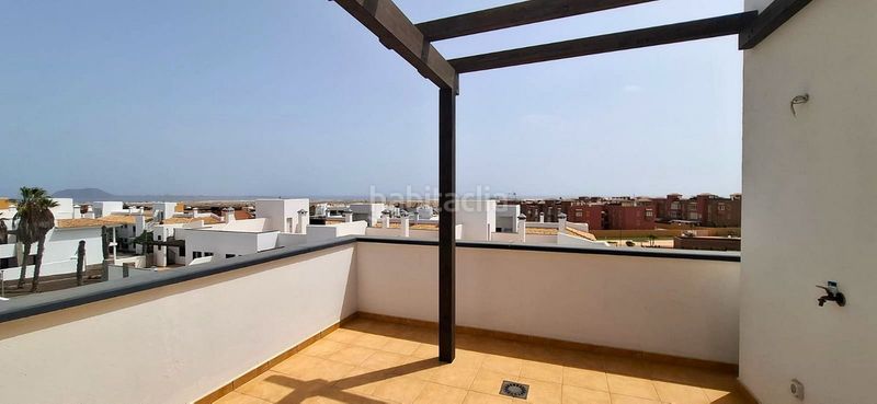 Foto 7ba2d447-68d8-4200-9522-f46094d3af75. Apartament amb aparcament a Corralejo Oliva (La)