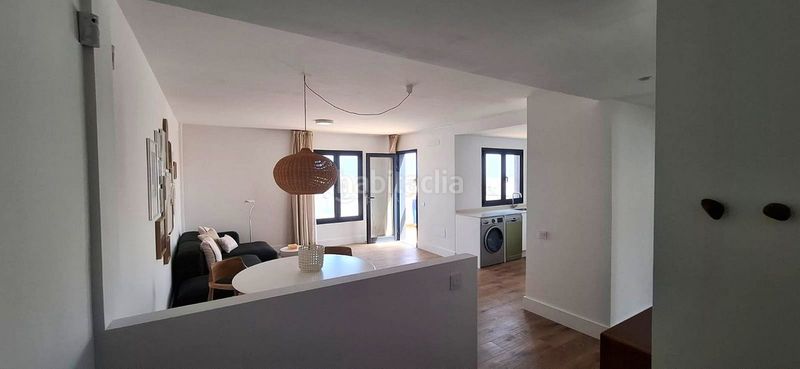 Foto b34f6989-d7da-4192-abbc-bbd1637bd89e. Apartament amb aparcament a Corralejo Oliva (La)