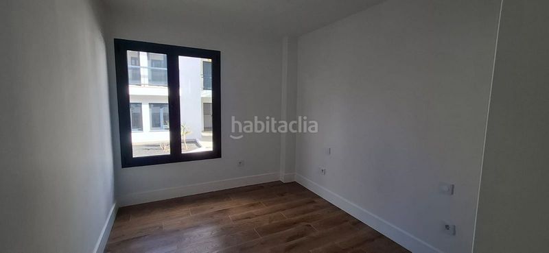 Foto 83e9d894-fc57-4a51-8e44-ea1ddef03f37. Apartament amb aparcament piscina a Corralejo Oliva (La)