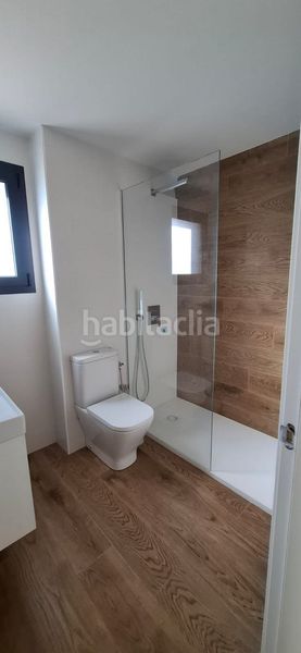 Foto 8e1682e8-f437-4244-9004-44dfbeb743a8. Apartament amb aparcament piscina a Corralejo Oliva (La)