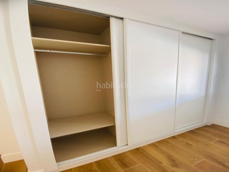 Foto b4882642-1847-41cc-8838-c1b9a3b68719. Apartament amb aparcament piscina a Corralejo Oliva (La)