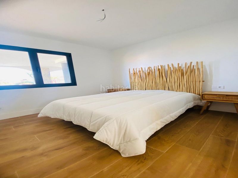 Foto bc1e77e5-e536-49c3-a180-9d5741cfcc90. Apartament amb aparcament piscina a Corralejo Oliva (La)