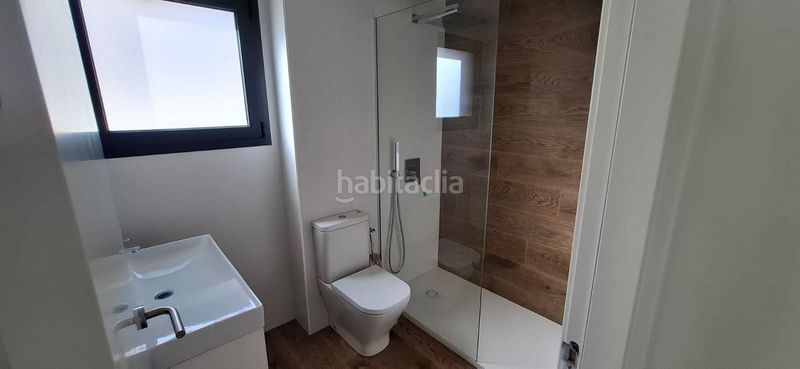 Foto e8c6d9ce-59cd-46b0-b6f7-a040bd10b93e. Apartament amb aparcament piscina a Corralejo Oliva (La)