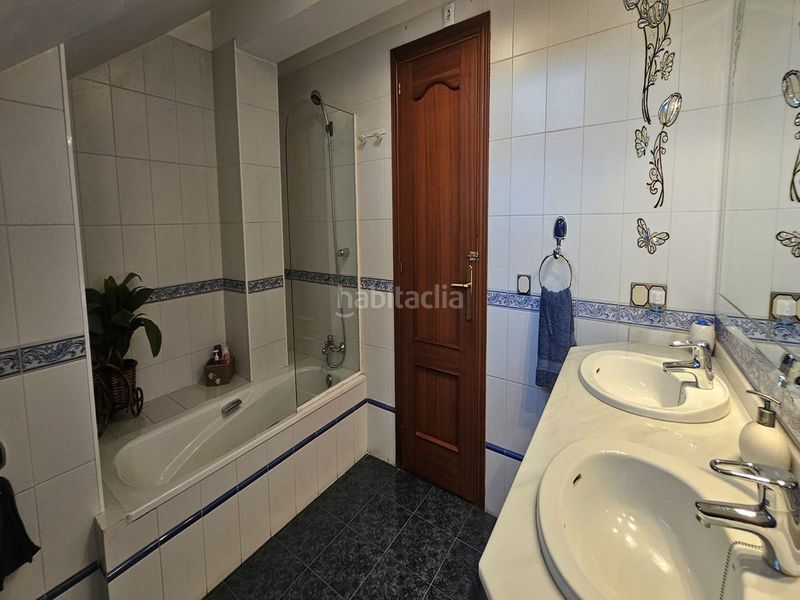 Foto 14cc517f-69e3-4f83-bca0-9079497653d2. Apartament amb aparcament piscina a Centro ciudad Fuengirola