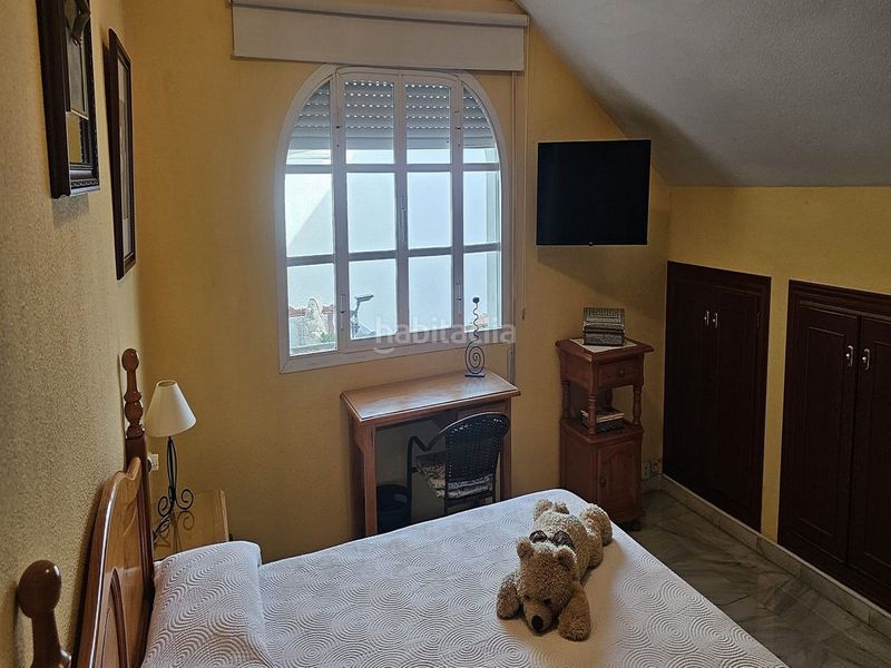 Foto f4277478-cbc5-4e0e-822e-892625fb8e01. Apartament amb aparcament piscina a Centro ciudad Fuengirola