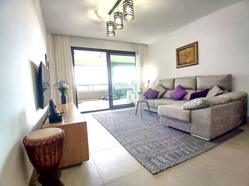 Foto 8272753f-b0cb-4ec4-bf4e-6b33ad897e3d. Apartament amb aparcament a marina de Casares Casares