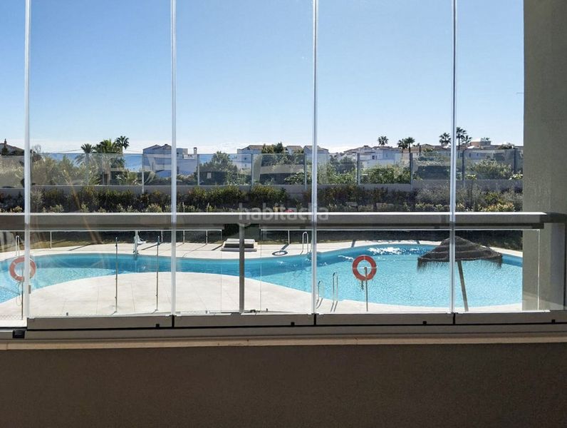 Foto 876e5d02-5fea-4618-8799-7f5cb5af9e21. Apartament amb aparcament a marina de Casares Casares