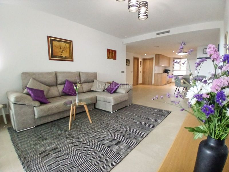 Foto be0225c6-ba9e-42ea-8ef2-b9708ab27e93. Apartament amb aparcament a marina de Casares Casares