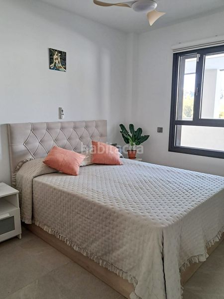 Foto c0cc532a-4e01-4e1b-8421-b06ed15edc39. Apartament amb aparcament a marina de Casares Casares