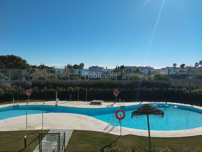 Foto e6a4baab-1b41-48c6-8c10-24ae4991fe52. Apartament amb aparcament a marina de Casares Casares