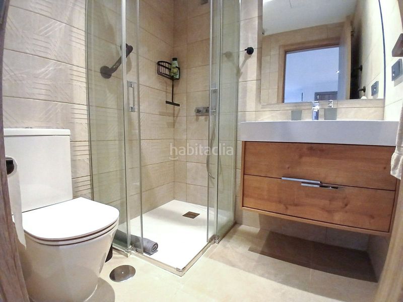 Foto e9779da0-2342-4ed1-946e-9949036192f4. Apartament amb aparcament a marina de Casares Casares