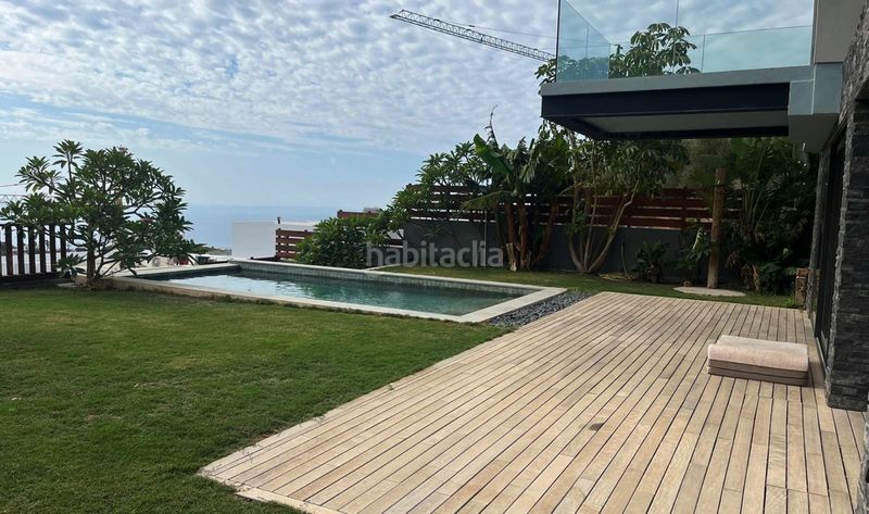 Foto 930f14c8-ae0b-49f3-ad9b-3e7a3e79f2e5. Casa en Mijas golf Mijas
