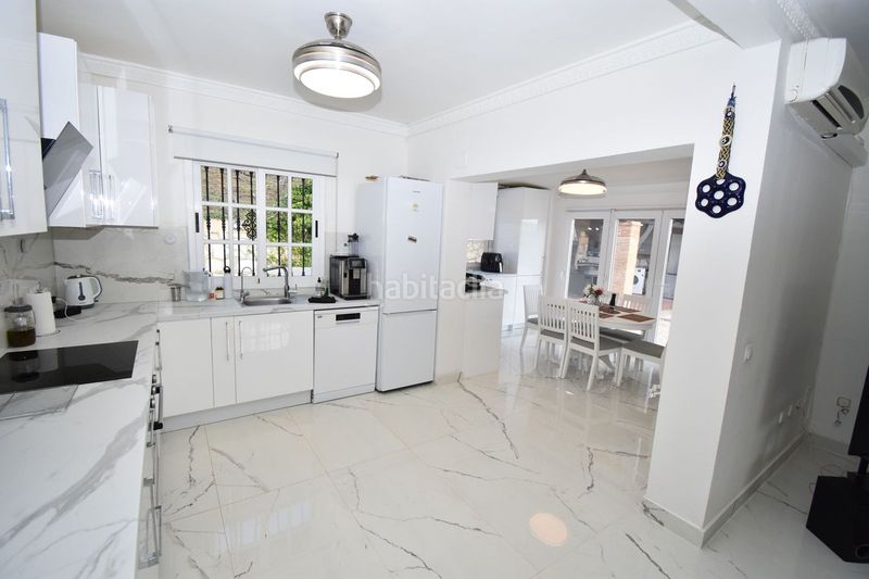 Foto d08d8796-ed26-419f-b4d4-3ff435676acf. Casa amb aparcament piscina a Coín