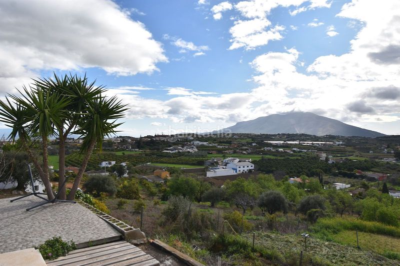 Foto d401bd5b-f75d-4d1a-be6c-68e51e726117. Casa amb aparcament piscina a Coín