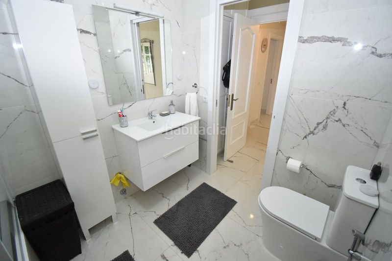 Foto dc5d1552-15e8-454c-8b51-6d144e66d2f8. Casa amb aparcament piscina a Coín