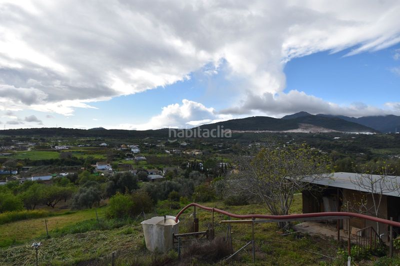 Foto f4fa1e63-f40f-4a3f-99bc-9379ebb52f2a. Casa amb aparcament piscina a Coín