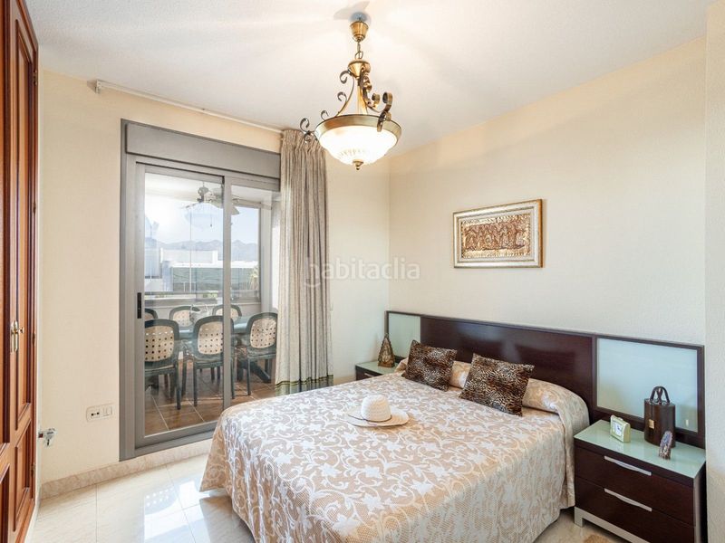 Foto 25addc0b-f224-46fb-9fe9-6d15ec107088. Apartament amb aparcament a Castillo Sohail - Myramar Fuengirola