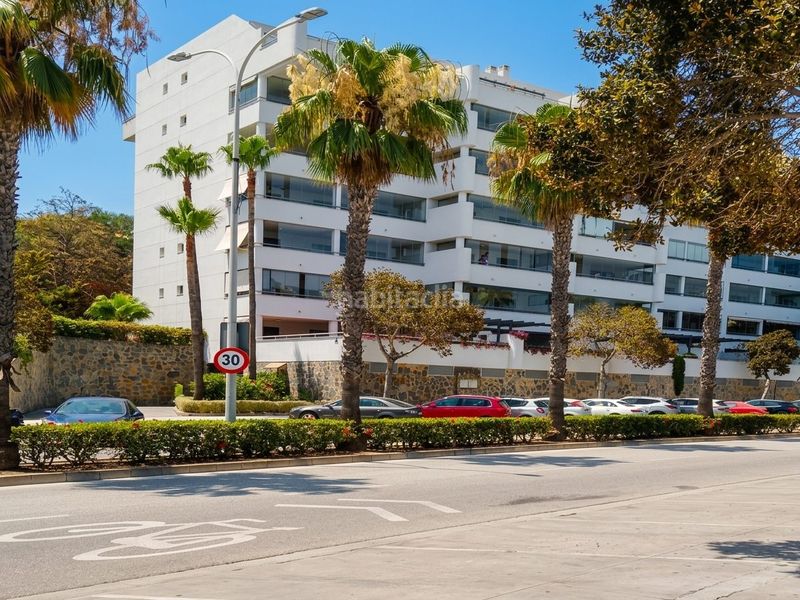 Foto 14f3d915-f77b-43bc-8c3a-23da7b903dc8. Apartament amb aparcament piscina a Las Flores Mijas