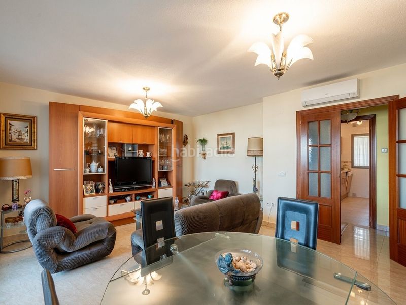 Foto 1a474109-3300-4053-a5f0-c8f736c8a614. Apartament amb aparcament piscina a Las Flores Mijas
