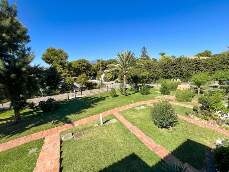 Foto e5eb70f2-44e6-431c-b342-4185190916bf. Apartament a Centro Estepona