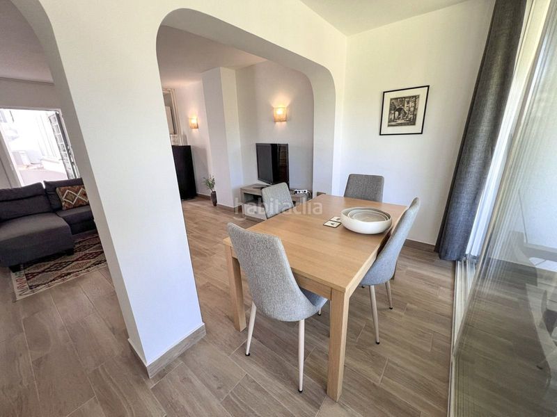 Foto b0715429-a295-4e89-8d95-28957c42de55. Apartament amb piscina a Parque Central Estepona