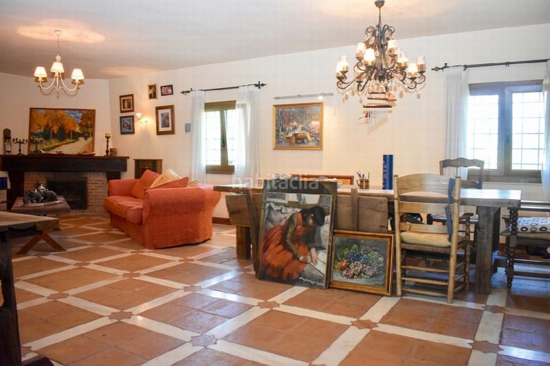 Foto 2e501c8c-59a1-4a55-90f5-410d5aff4a7d. Casa a Las Flores Mijas