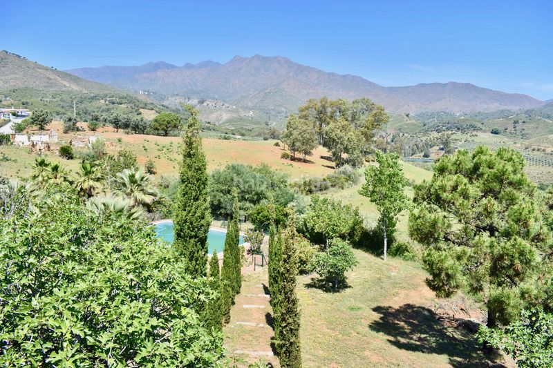 Foto 7d668fe0-448d-4a26-a326-7a4be3a06d2f. Casa a Las Flores Mijas