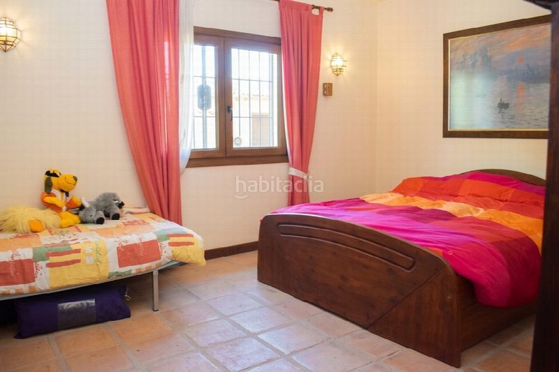 Foto bb36fb4a-f255-4c1a-b188-5d70f79f3820. Casa a Las Flores Mijas