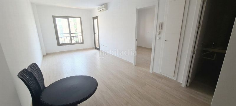 Foto bf2d9a81-f3a5-45fa-9550-7f0fe1ef3a96. Apartament amb piscina a Playa de los Boliches Fuengirola