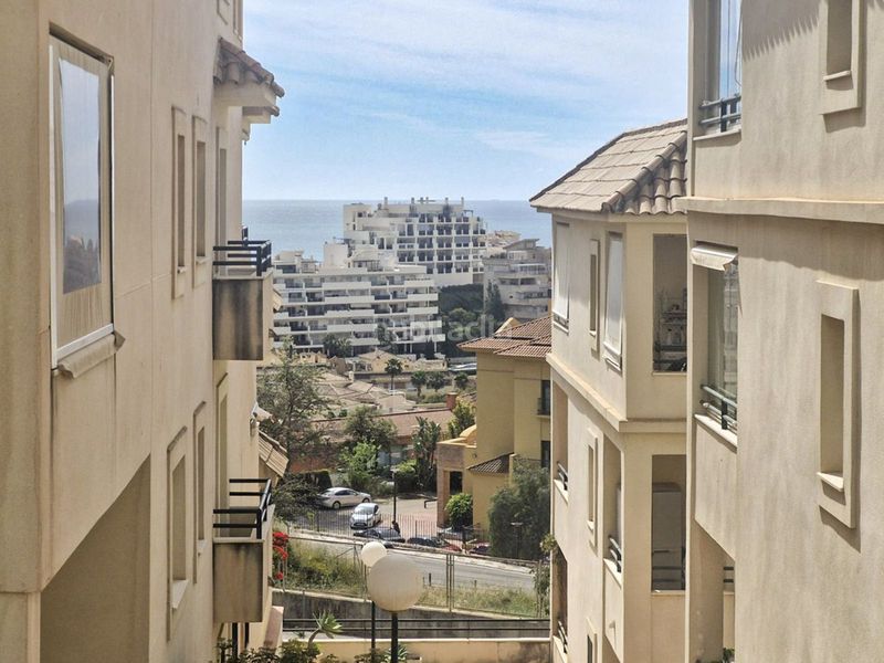 Foto f824e431-35d4-4f66-8059-642414074bc1. Apartament amb aparcament piscina a Solymar Benalmádena