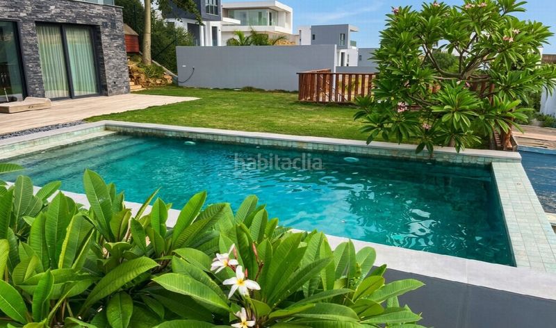 Foto 8689beec-514a-4166-a3df-ad737d243e6d. Casa a Las Flores Mijas